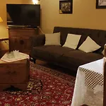 Apartment A La Petite Fontaine-plain Pied-maison Alsacienne Renovee Avec Passion-4 Pers-4nuitees Minimum *